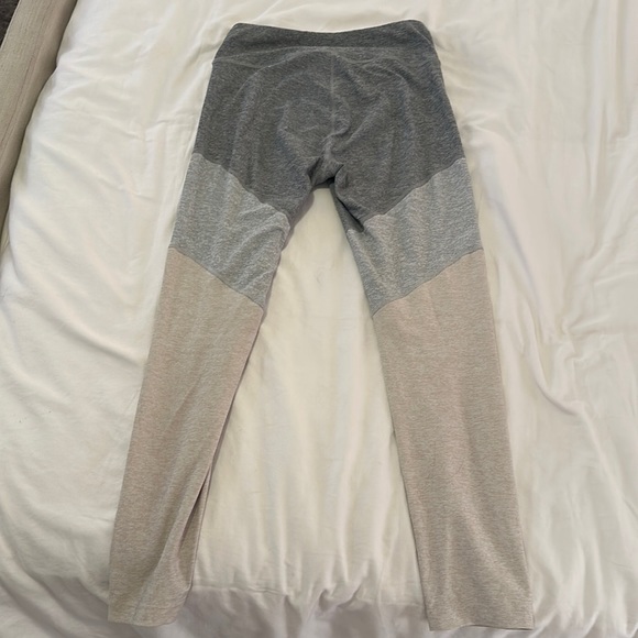 Outdoor Voices 7/8 Tri-Color Leggings - Picture 2 of 4